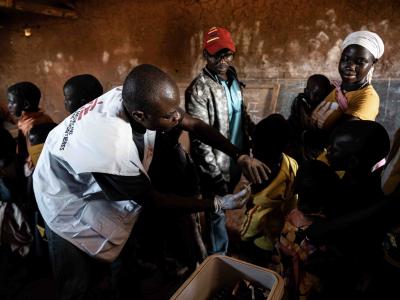 MSF medical staff administers measles vaccinations to children in Ndjala village, Drodro Ituri province, Democratic Republic of Congo, May 2023